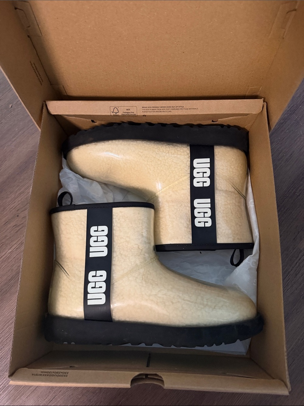 UGG Classic Clear Mini - Sand - Picture 3 of 3